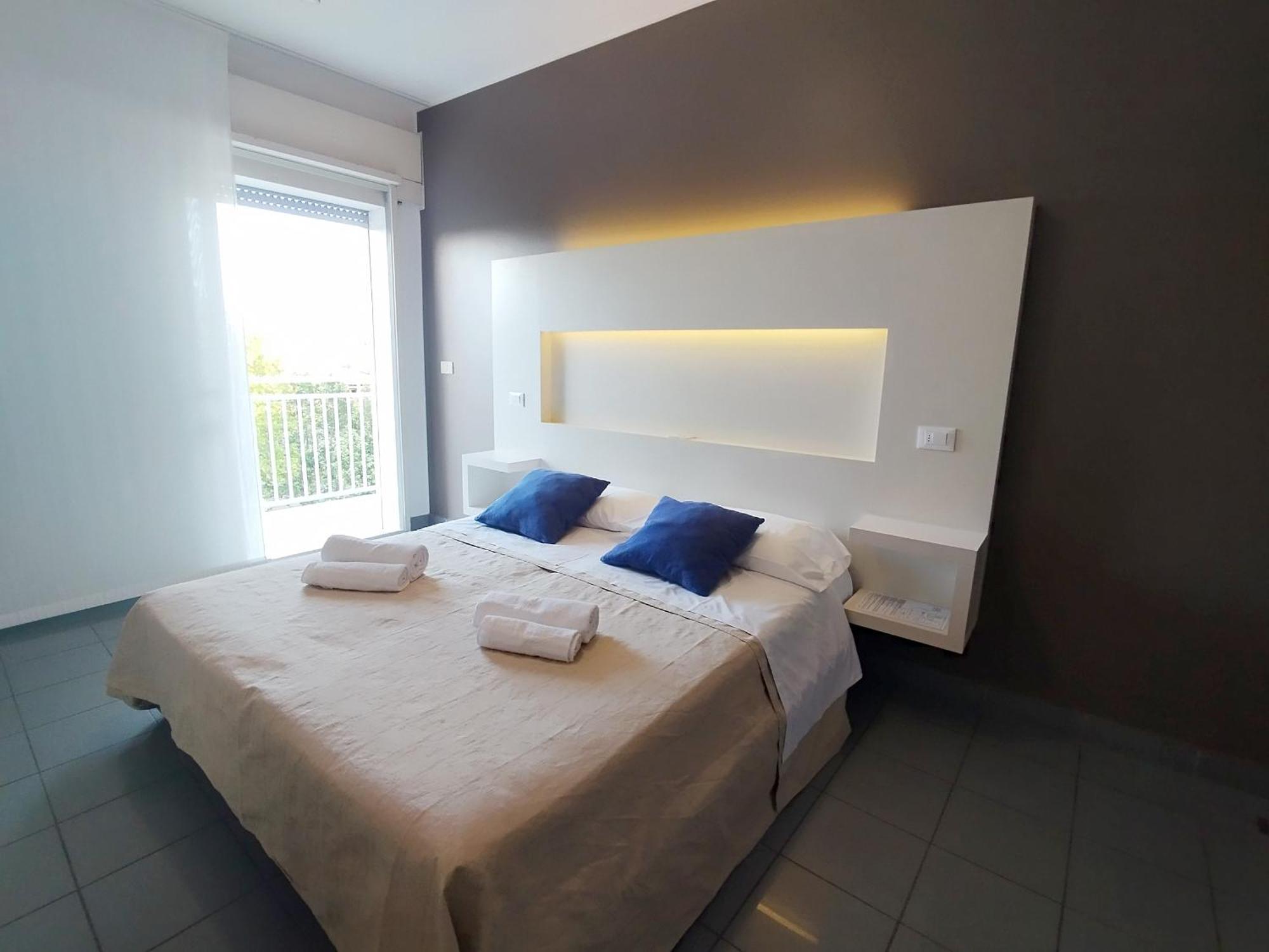 Hotel Desire' Riccione Bagian luar foto