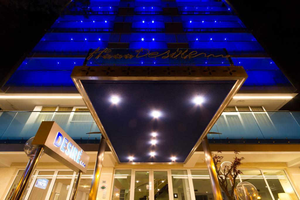 Hotel Desire' Riccione Bagian luar foto