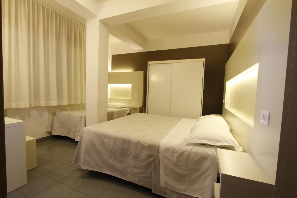 Hotel Desire' Riccione Ruang foto